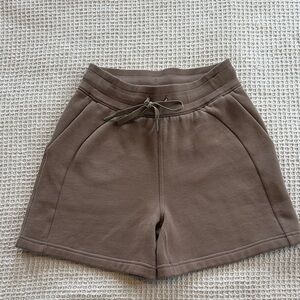 Lululemon Women's 3” Scuba Brown Shorts